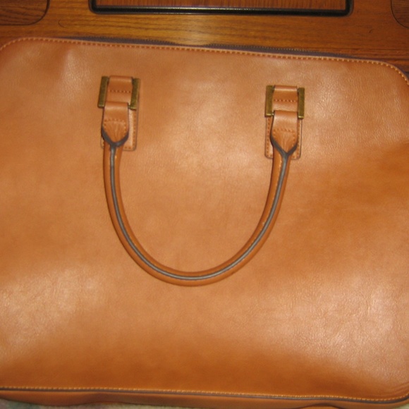 EUC Aldo Briefcase - Picture 2 of 4